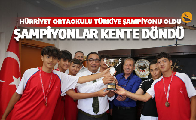 Hürriyet Ortaokulu Türkiye şampiyonu oldu